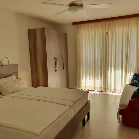Kleiner Apartment